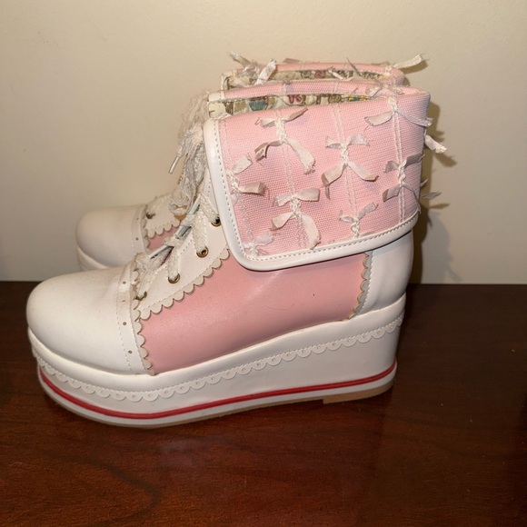 HILIB Women’s Cute Lolita Cosplay Brogue Wedge Boots - Picture 1 of 7